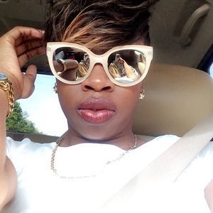 Meet your Posher, Kim